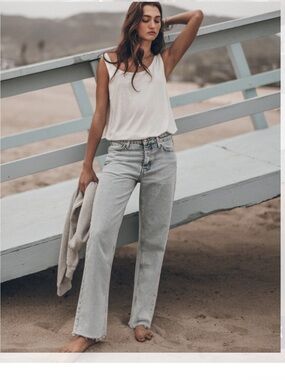 MIKUTA The Blue Cropped Straight Jeans